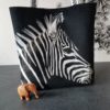 tembo velours zebre rose face